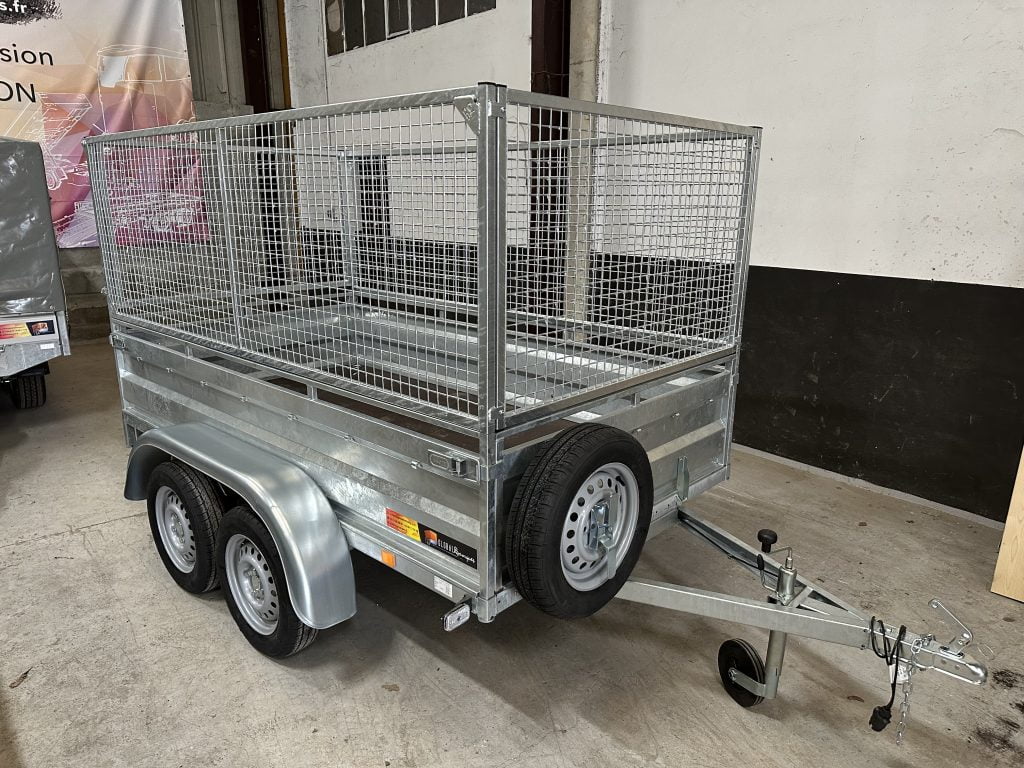 es grillagées hauteur 85cm